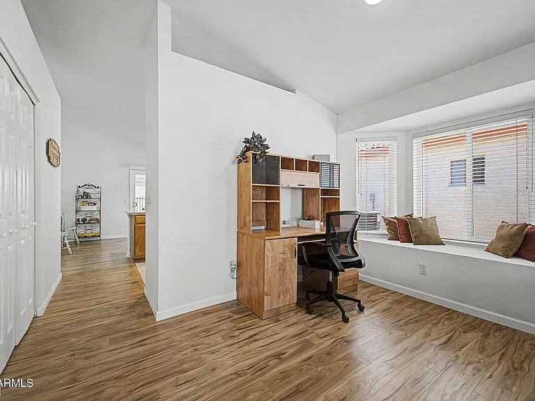 1120 N Val Vista Dr #95 — Photo 15