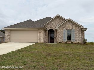 147 Madisonville Dr, Canton, MS 39046