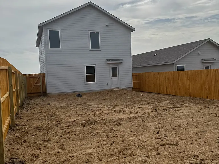 12943 Kathleen St — Photo 12