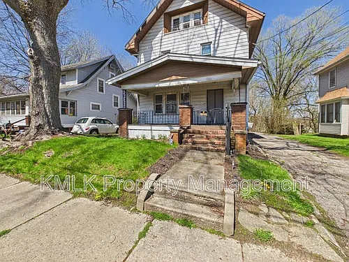 429 Lovisa St Photo 1