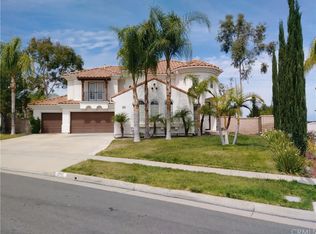 1715 Flag Pin Dr, Corona, CA 92883