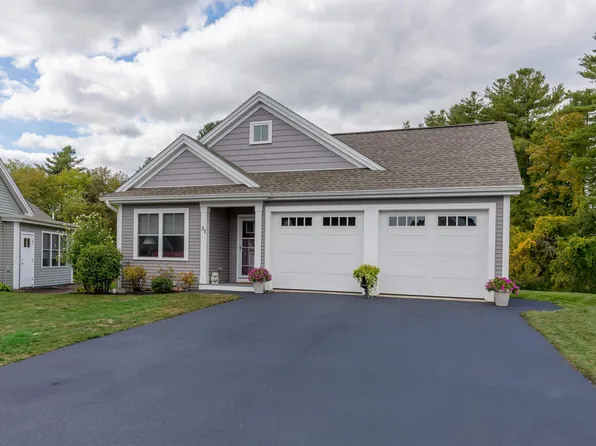 31 Pasture Lane, Nashua, NH 03062