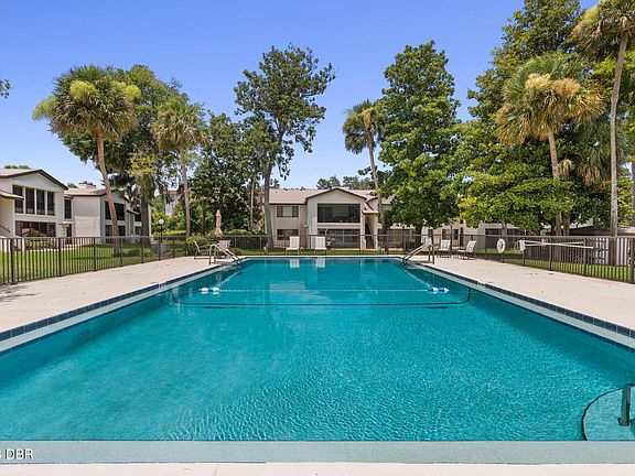 3rd image of 1 Tomoka Oaks Blvd Unit 137