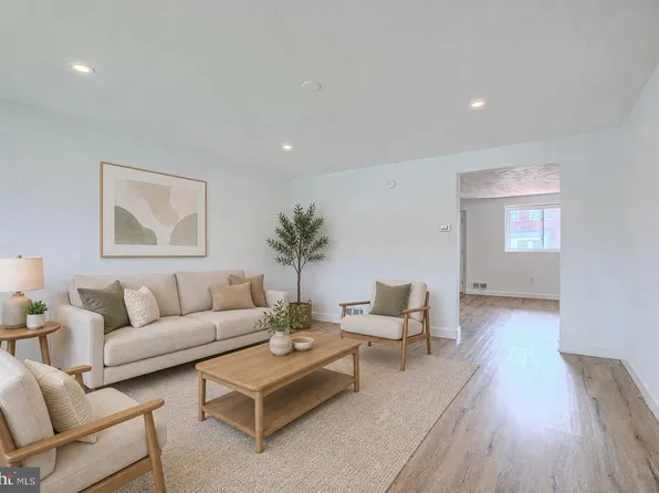 7827 Harold Rd, Dundalk, MD 21222