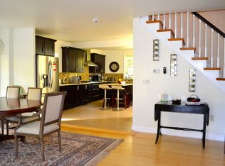 130 Lodges Ln, Bala Cynwyd, PA 19004