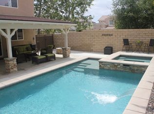 28416 Connick Pl, Saugus, CA 91350