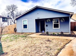 3016 Halbert St, Fort Worth, TX 76112
