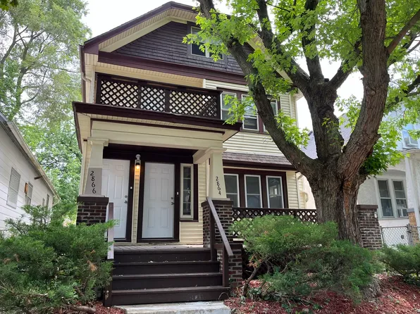 2864 N Pierce St, Milwaukee, WI 53212