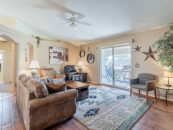 5th image of 1101 N Cota Ln