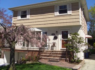 26219 57th Ave, Little Neck, NY