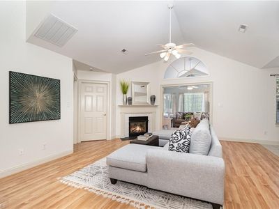 4322 Grassy Moss Dr, Greensboro, NC, 27409