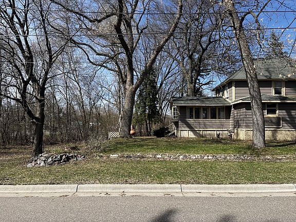 2243 11th St, White Bear Lake, MN 55110 | MLS #6495241 | Zillow