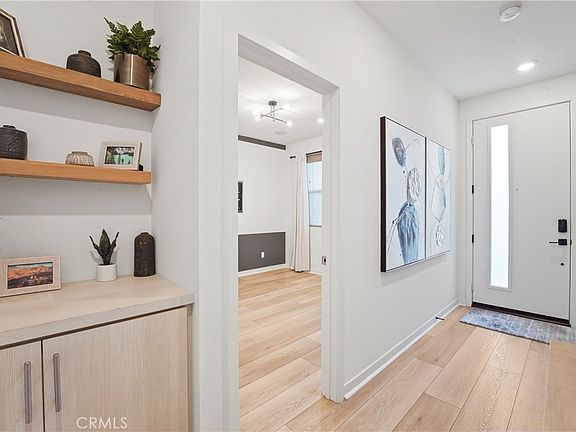 5th image of 2941 W Lincoln Ave Unit 3