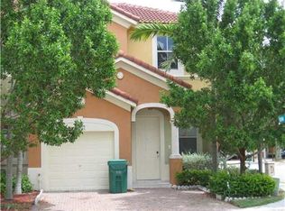 16637 SW 80th Ter, Miami, FL 33193