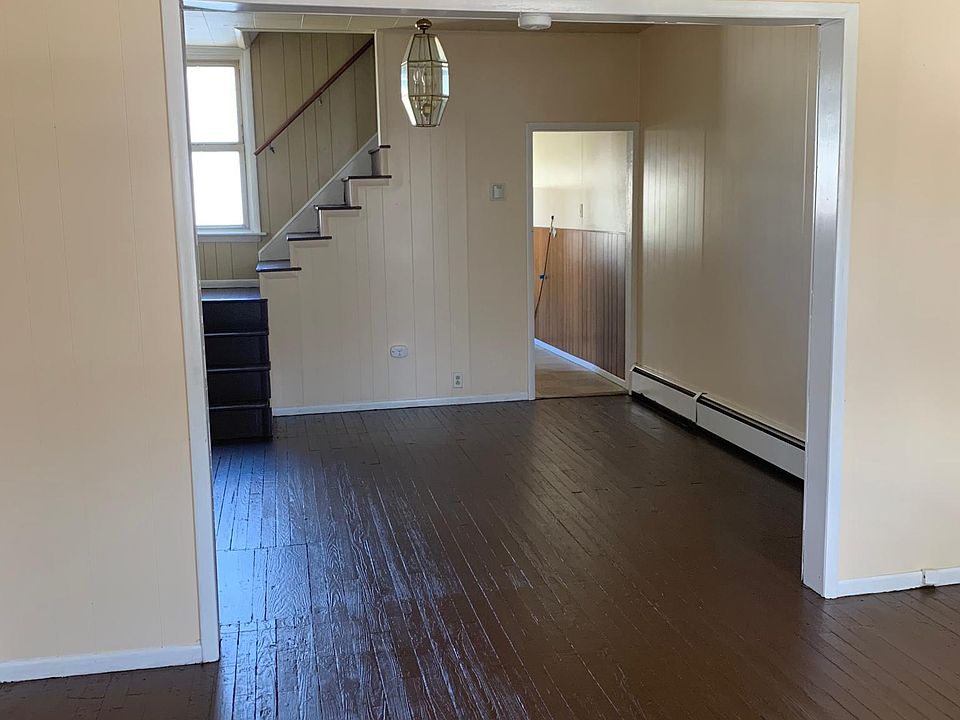 2nd image of 537 S 7th St