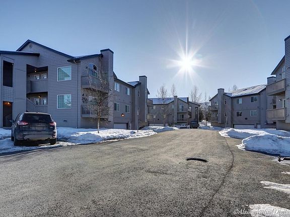4th image of 7122 Ambler Ln APT 23