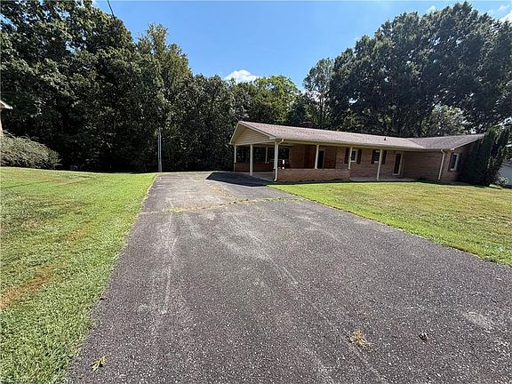 3rd image of 291 Michael Dr
