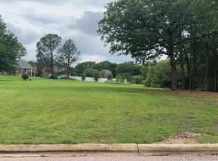 1806 Radio Rd, Durant, OK 74701