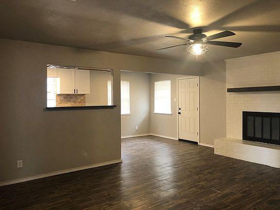 3rd image of 3114 Woodlawn Dr