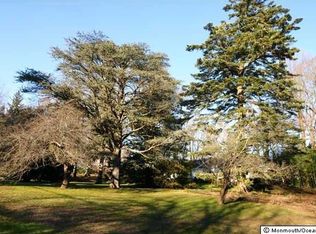 1 S Rohallion Dr, Rumson, NJ 07760