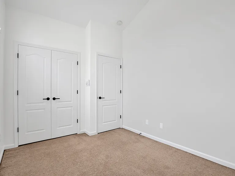 1944 Yellowbrick Rd — Photo 22