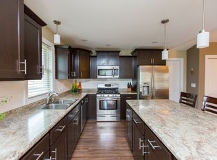 178 Gray St, Elk Run Heights, IA 50707