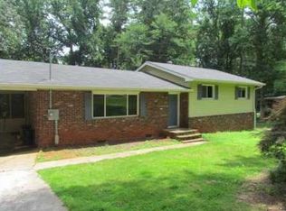 1715 Hammond Woods Cir SW, Marietta, GA 30008