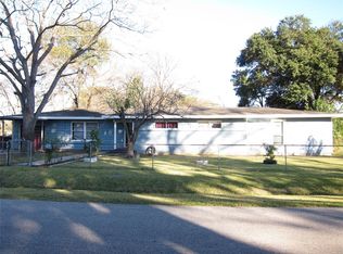 6914 Cluett St, Houston, TX 77028