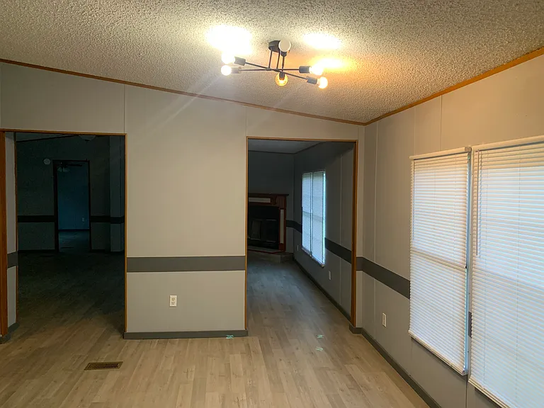 280 Price Rd — Photo 24