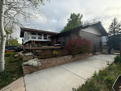 345 Seminole Dr Photo 1