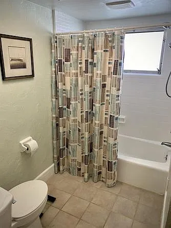 5045 Greenbriar Dr — Photo 15