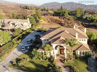 22110 Rolling Ridge Dr #2, Santa Clarita, CA 91350