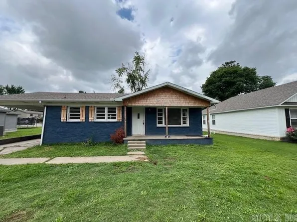 304 S 11th Ave, Paragould, AR 72450