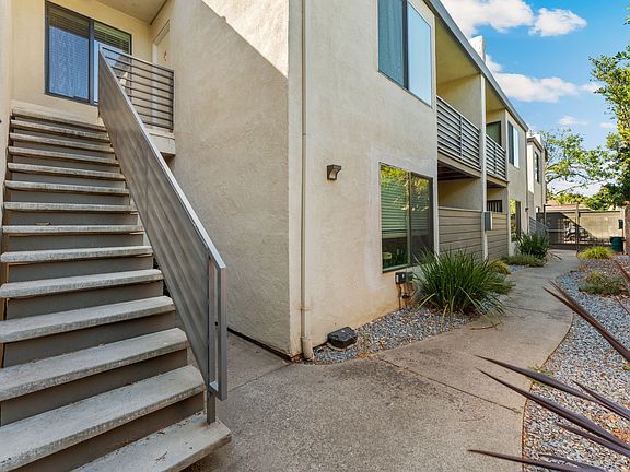 4th image of 2524 T St APT 16