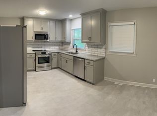 207 Harris St, Greenwood, MO 64034