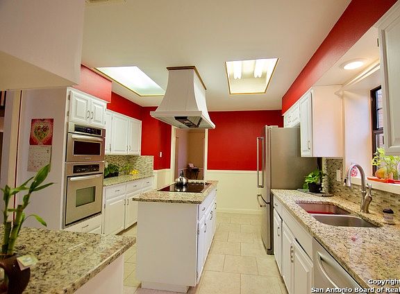 5th image of 339 Woodway Forest Dr