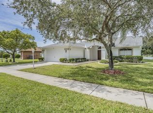 1106 Ashbourne Cir, New Port Richey, FL 34655