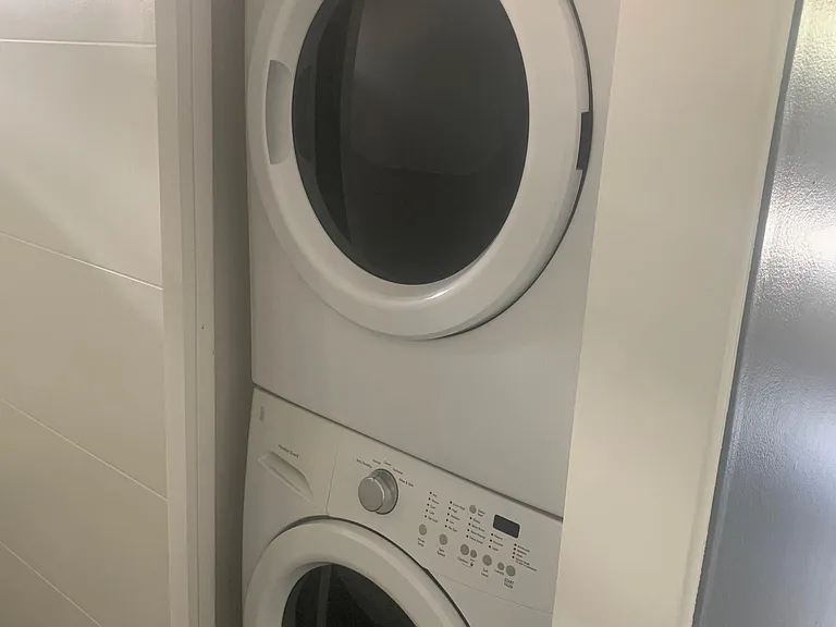 In unit washer and dryer.