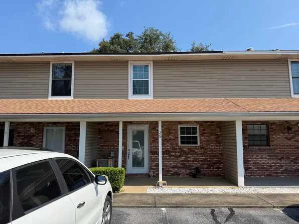 225 Carmel Dr Unit 26, Fort Walton Beach, FL 32547