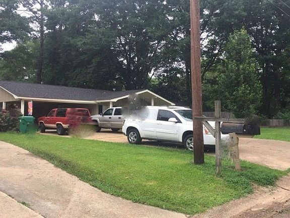 4th image of 108 Cavalier Dr