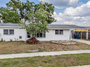 307 Country Club Dr, Oldsmar, FL 34677