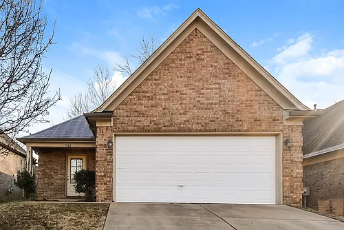 7860 Ridgedale Dr Photo 1