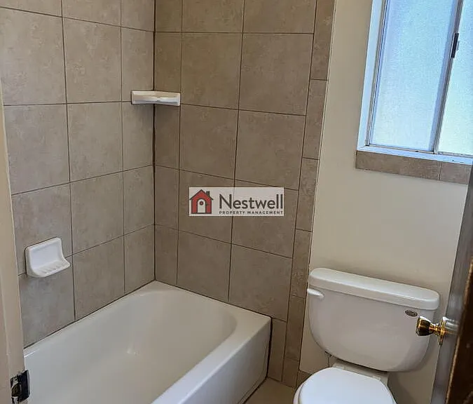 230 W Center St #14 — Photo 16