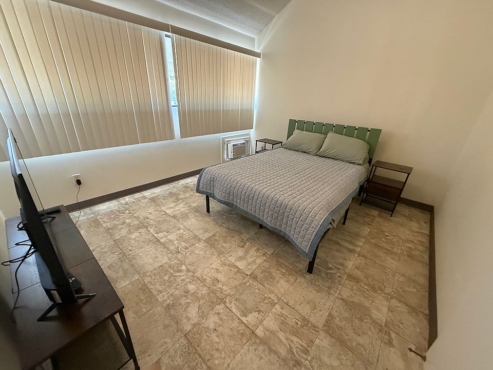 ac and cabinets included