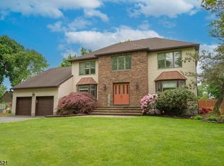 4 Fowler Pl, Montville, NJ 07045