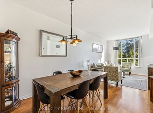 455 Rosewell Ave #412, Toronto, ON M4R2H9