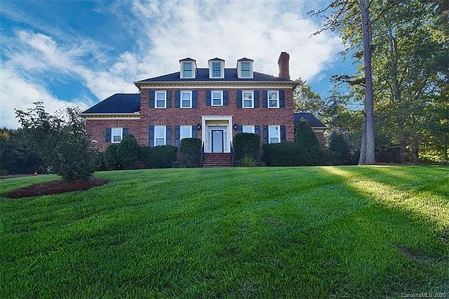 1st image of 1347 Weymouth Ln