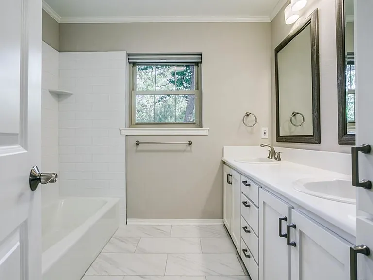 9210 San Fernando Way — Photo 8