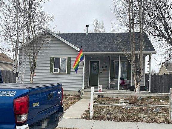 2nd image of 2035 E Weeping Willow Way