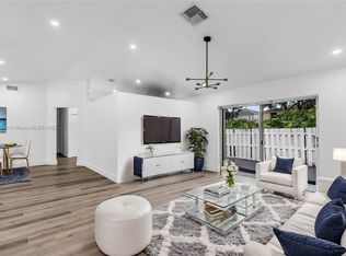 4425 SW 72nd Way, Davie, FL 33314